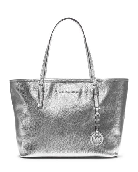 michael kors jet set bag silver